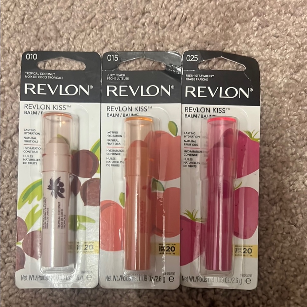 Revlon Kiss Lip Balm Trio - Coconut, Peach, Strawberry